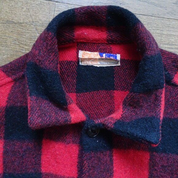 Vintage Made in Canada Humphrey Lumber Jacket - Picture 8 of 9